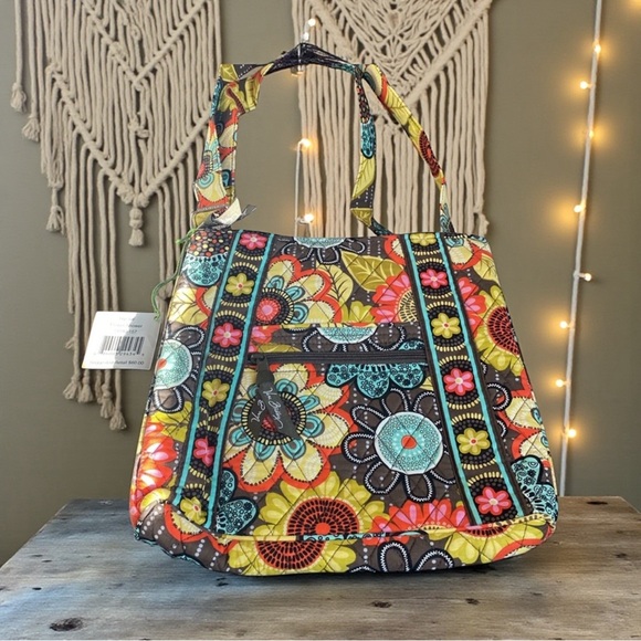 Vera Bradley Handbags - 🧡💛VERA BRADLEY🧡💛Hipster in Floral Shower/NWT